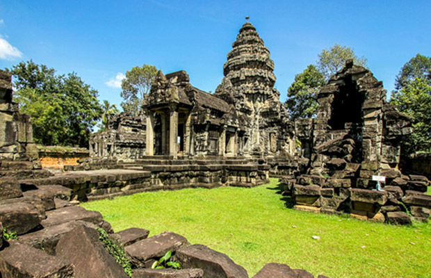 Prasat Wat Athvea